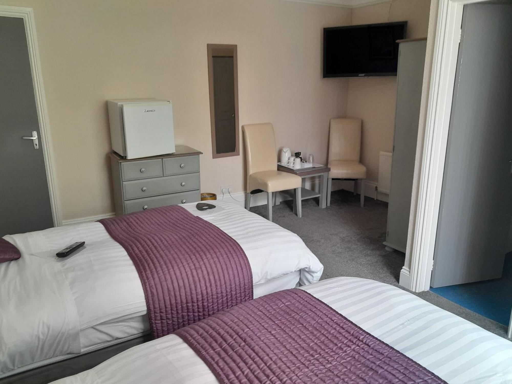 Relax At Rosscourt Guest House-Free On Site Parking (Adults Only) Bournemouth Exterior photo