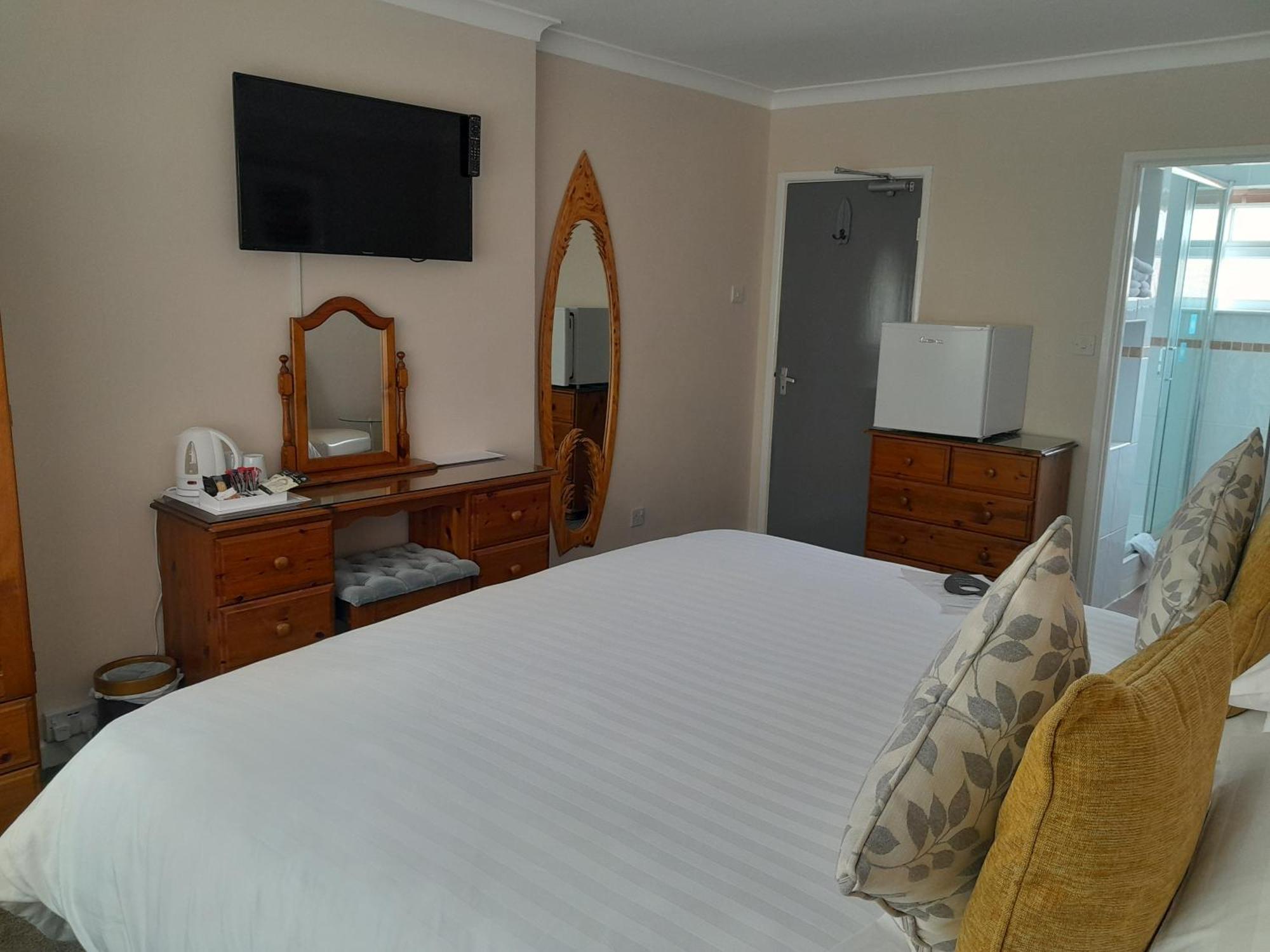 Relax At Rosscourt Guest House-Free On Site Parking (Adults Only) Bournemouth Exterior photo