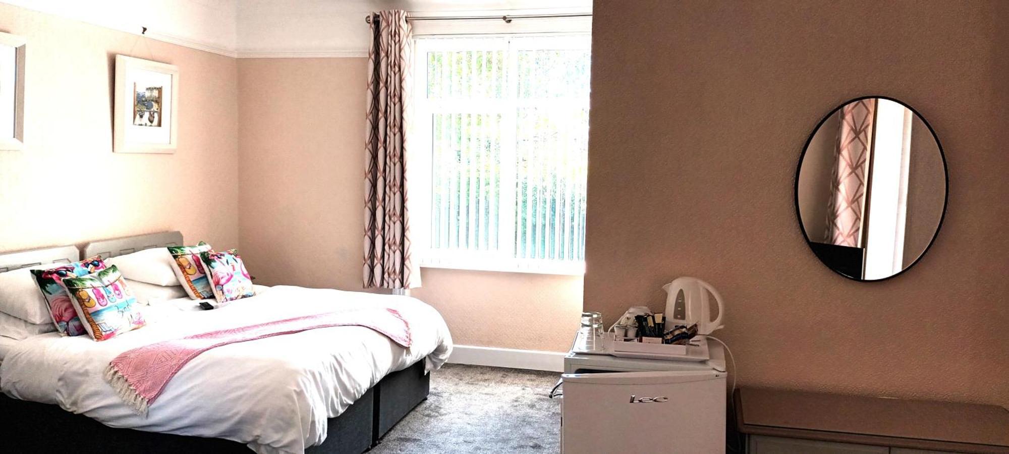 Relax At Rosscourt Guest House-Free On Site Parking (Adults Only) Bournemouth Exterior photo